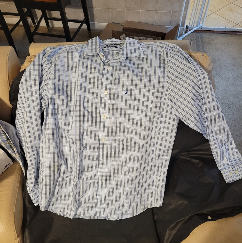 Nautica men's button down shirt